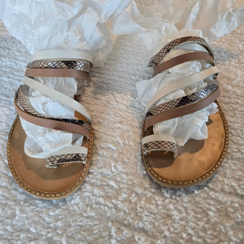 Dolce Vita Nelly Flat Sandals Beige White Neutrals Size 8 - Picture 6 of 16